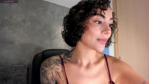  call me Val  online show from 20, 4, 2026