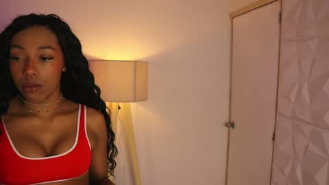 Valerie Style3 online show from 5, 1, 2025