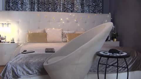 Valerie online show from 20, 12, 2025