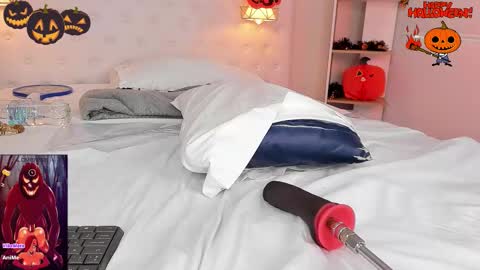 Snapshot of valeriee_lya chatting on 8, 10, 2025 Valerie online show from 8, 10, 2025