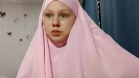 Mira online show from 10, 4, 2026