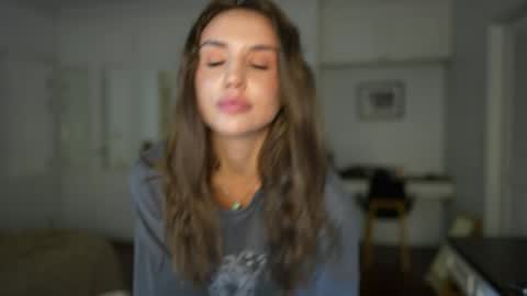 Snapshot of valerieh chatting on 10, 9, 2025 Valerie online show from 10, 9, 2025