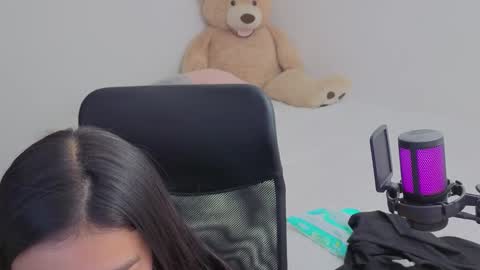 Juli C online show from 2, 2, 2026