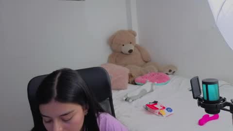 Juli C online show from 7, 4, 2026