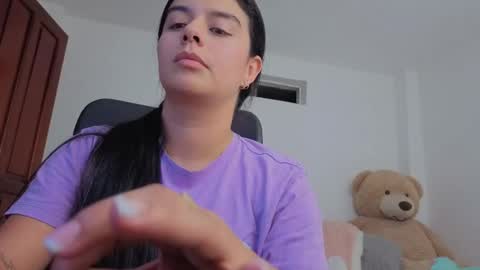 Snapshot of valerihouse_ chatting on 12, 5, 2026 valerihouse_ online show from 12, 5, 2026