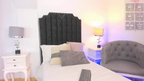   online show from 14, 12, 2024