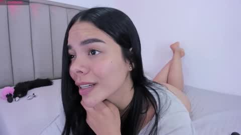 Cris  online show from 26, 2, 2025