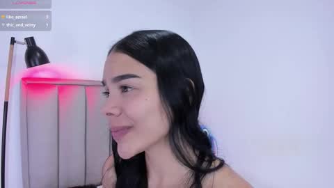 Snapshot of valery__nova chatting on 5, 1, 2026 Cris online show from 5, 1, 2026