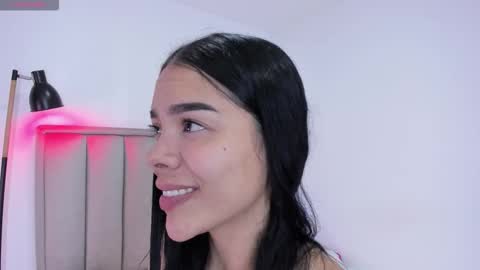 Snapshot of valery__nova chatting on 10, 1, 2026 Cris online show from 10, 1, 2026