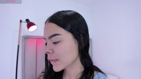 Snapshot of valery__nova chatting on 18, 1, 2026 Cris online show from 18, 1, 2026