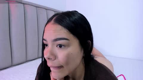 Cris  online show from 8, 3, 2026