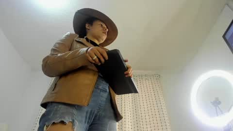valery_hot692 online show from 7, 6, 2026