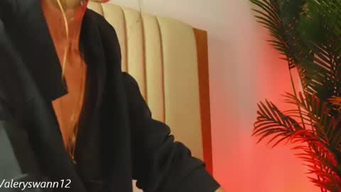 Valery swan1 online show from 18, 6, 2026