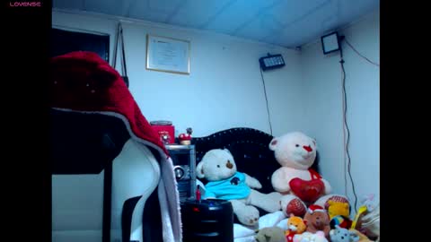 B V Naughty online show from 22, 2, 2026