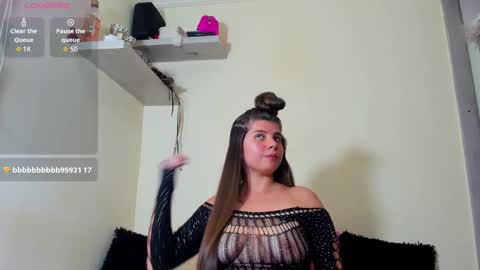 Snapshot of valeryjohanson chatting on 21, 10, 2025 Valery online show from 21, 10, 2025