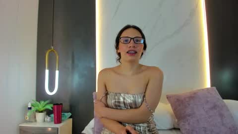 Snapshot of valeryn_rosse chatting on 21, 2, 2026 valeryn rosse online show from 21, 2, 2026