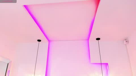 Carla online show from 15, 2, 2025