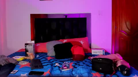 Snapshot of valeryts1 chatting on 4, 6, 2026 ValeryTs1 online show from 4, 6, 2026