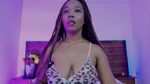 Snapshot of valeska_rousee chatting on 19, 6, 2026 Valeska online show from 19, 6, 2026