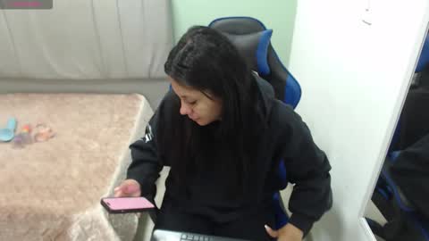 valevicious online show from 17, 3, 2026