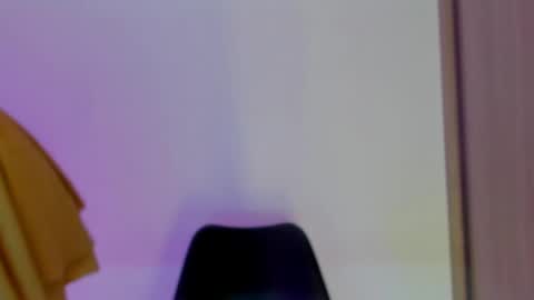 Snapshot of valezny69 chatting on 13, 4, 2026 Valezny V online show from 13, 4, 2026