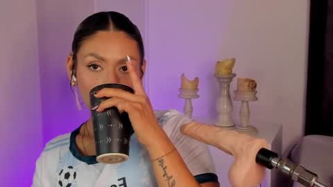 Snapshot of valka_doll chatting on 10, 6, 2026 valka_doll online show from 10, 6, 2026