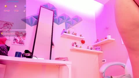 Snapshot of valkiria_ponce chatting on 2, 4, 2026 Valkiria online show from 2, 4, 2026