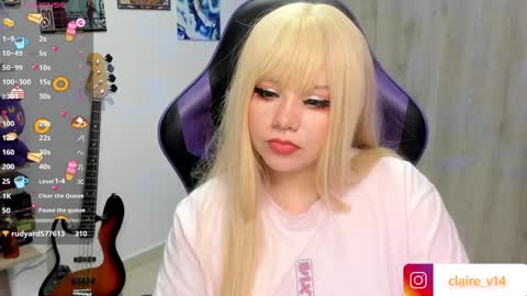 Snapshot of valkyrie_claire chatting on 5, 12, 2024 Valkyrie claire online show from 5, 12, 2024