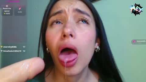 Snapshot of vallery_evanss chatting on 13, 5, 2026 Taty independent account online show from 13, 5, 2026
