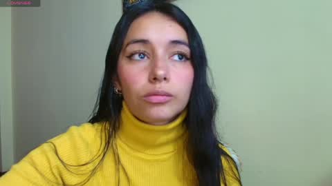 Snapshot of vallery_evanss chatting on 31, 5, 2026 Taty independent account online show from 31, 5, 2026