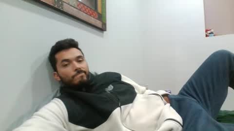 valleyboii69 online show from 25, 10, 2025