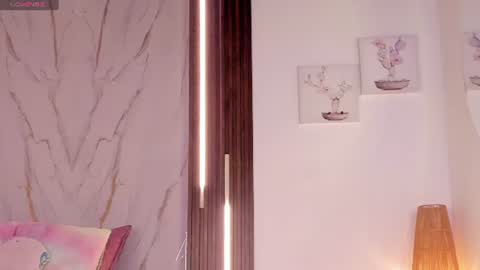 Snapshot of valloletsamar chatting on 27, 6, 2026 Vallolet Peach online show from 27, 6, 2026