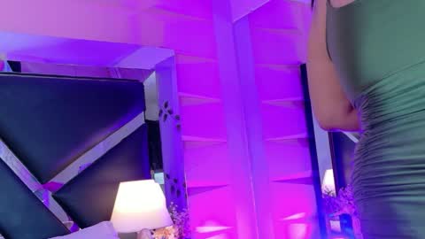 Snapshot of valrery_roussex chatting on 30, 4, 2026 Valery online show from 30, 4, 2026
