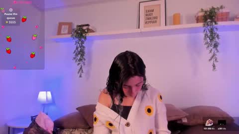 Snapshot of vampgyal chatting on 16, 10, 2025 vamp online show from 16, 10, 2025