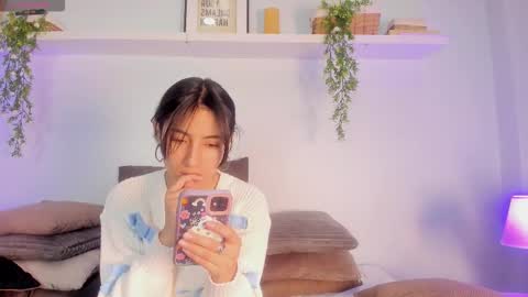 Snapshot of vampgyal chatting on 28, 10, 2025 vamp online show from 28, 10, 2025