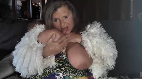 vampwoman online show from 30, 1, 2025