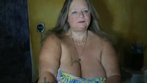 Snapshot of vampwoman chatting on 21, 6, 2026 vampwoman online show from 21, 6, 2026