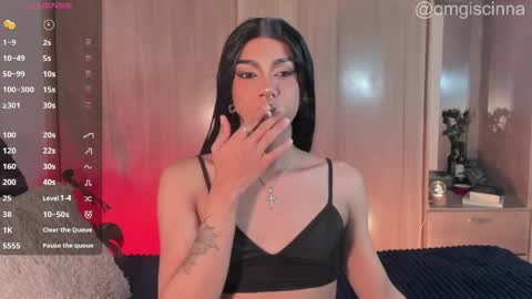 Snapshot of vampy__cinna chatting on 17, 5, 2026 Cinnamon online show from 17, 5, 2026