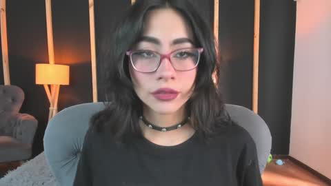 Snapshot of vampy_dolll chatting on 16, 12, 2024 vampy_dolll online show from 16, 12, 2024