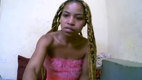 Snapshot of vanah344375 chatting on 21, 10, 2025 vanah344375 online show from 21, 10, 2025