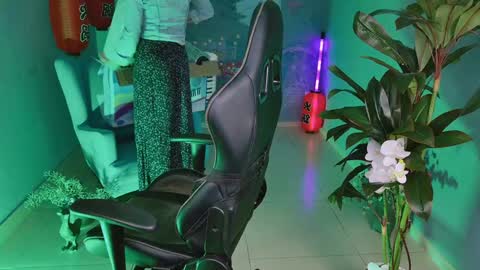 Vanda online show from 24, 1, 2025