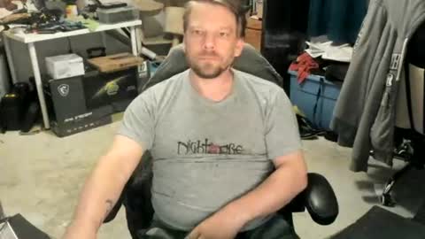 Snapshot of vandonh chatting on 17, 6, 2026 vandonh online show from 17, 6, 2026