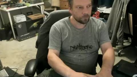Snapshot of vandonh chatting on 18, 6, 2026 vandonh online show from 18, 6, 2026
