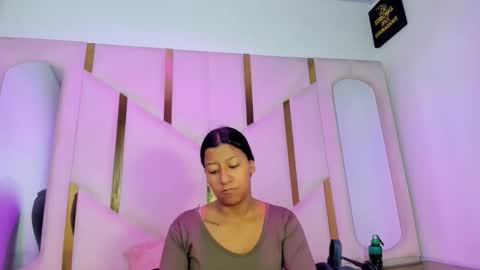 Snapshot of vanelin18 chatting on 3, 5, 2026 Vane online show from 3, 5, 2026