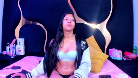 Snapshot of vanelin18 chatting on 20, 5, 2026 Vane online show from 20, 5, 2026