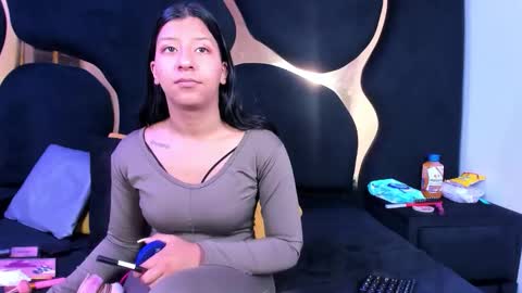 Snapshot of vanelin18 chatting on 27, 5, 2026 Vane online show from 27, 5, 2026