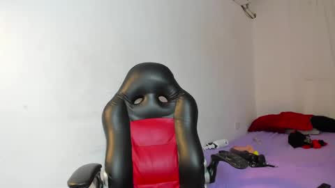 vanelope_smith online show from 3, 10, 2025