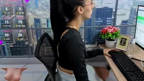 Snapshot of vanesa_19_ chatting on 16, 9, 2025 VANESA online show from 16, 9, 2025