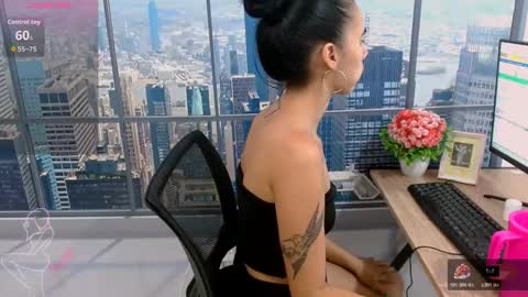 Snapshot of vanesa_19_ chatting on 6, 11, 2025 VANESA online show from 6, 11, 2025