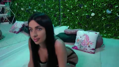 vanesaavns online show from 18, 2, 2026